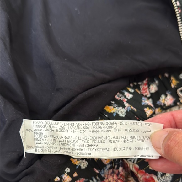 ZARA Floral Bomber Jacket with Relaxed Silhouette and Cropped Length Medium - Picture 10 of 13